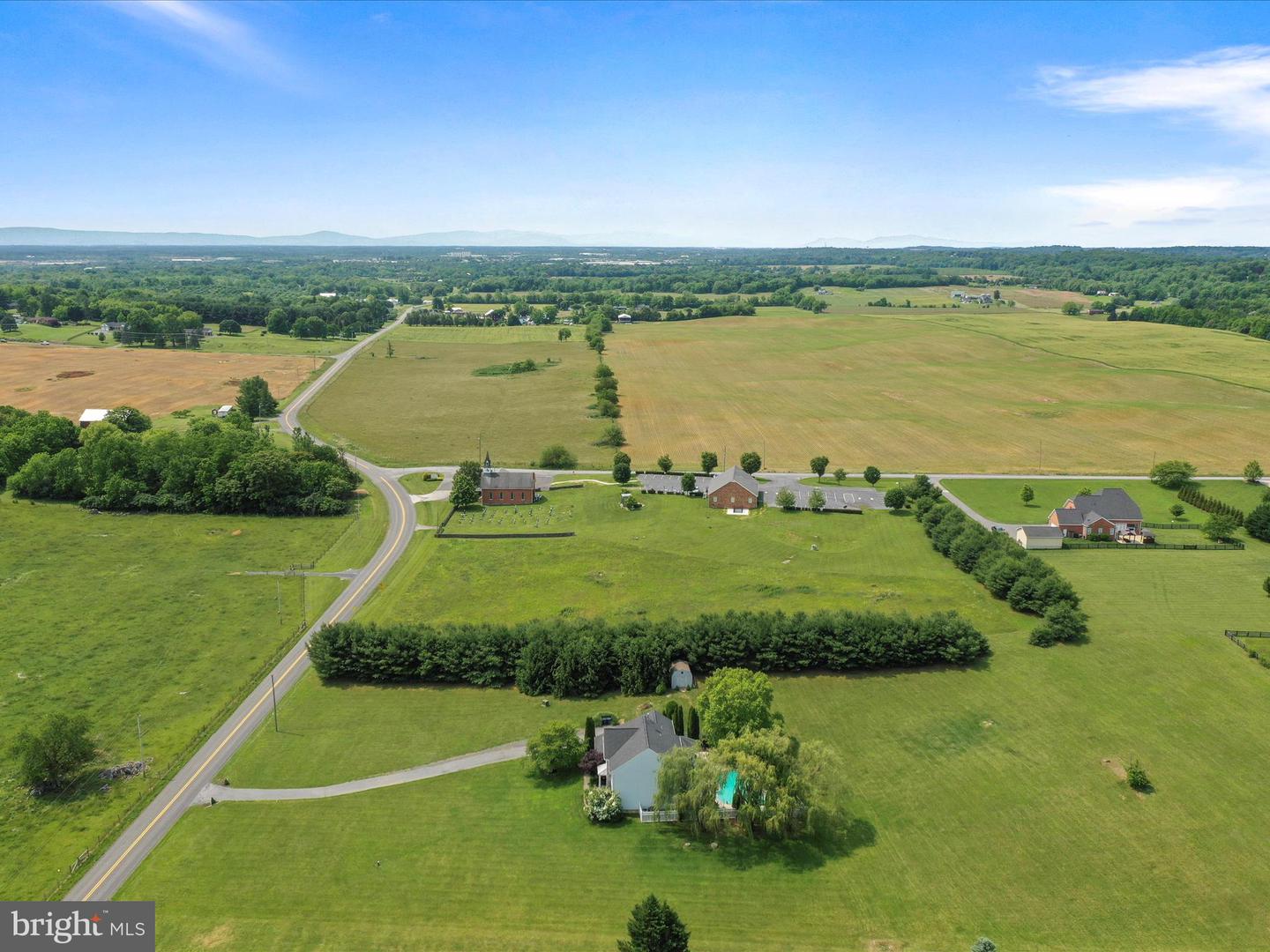 1881 WELLTOWN, CLEAR BROOK, Virginia 22624, 4 Bedrooms Bedrooms, ,2 BathroomsBathrooms,Residential,For sale,1881 WELLTOWN,VAFV2034242 MLS # VAFV2034242