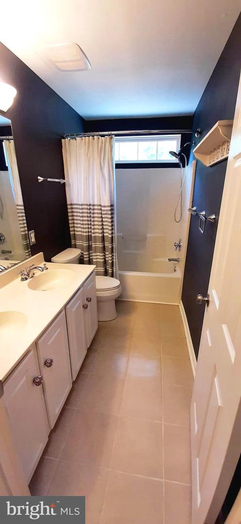 8107 AVOCET WAY, SPOTSYLVANIA, Virginia 22553, 6 Bedrooms Bedrooms, ,5 BathroomsBathrooms,Residential,For sale,8107 AVOCET WAY,VASP2033226 MLS # VASP2033226