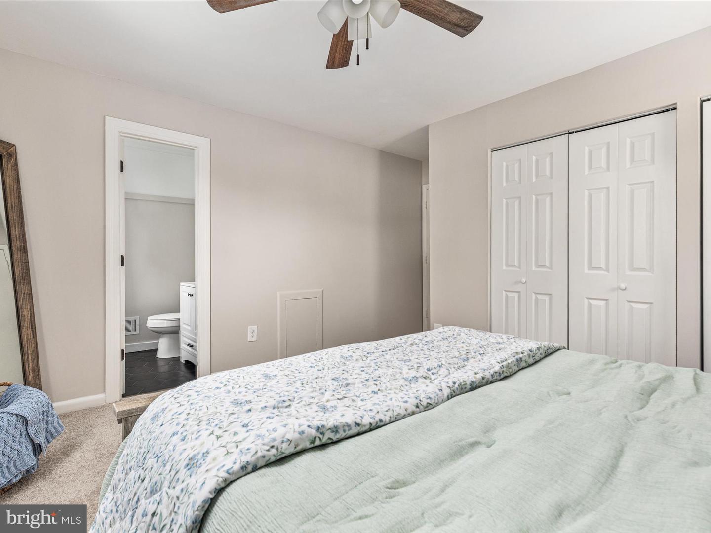 4204 KINCAID CT, CHANTILLY, Virginia 20151, 5 Bedrooms Bedrooms, ,2 BathroomsBathrooms,Residential,For sale,4204 KINCAID CT,VAFX2241786 MLS # VAFX2241786