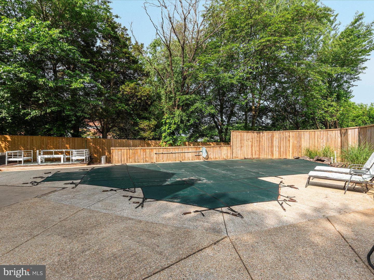 4204 KINCAID CT, CHANTILLY, Virginia 20151, 5 Bedrooms Bedrooms, ,2 BathroomsBathrooms,Residential,For sale,4204 KINCAID CT,VAFX2241786 MLS # VAFX2241786