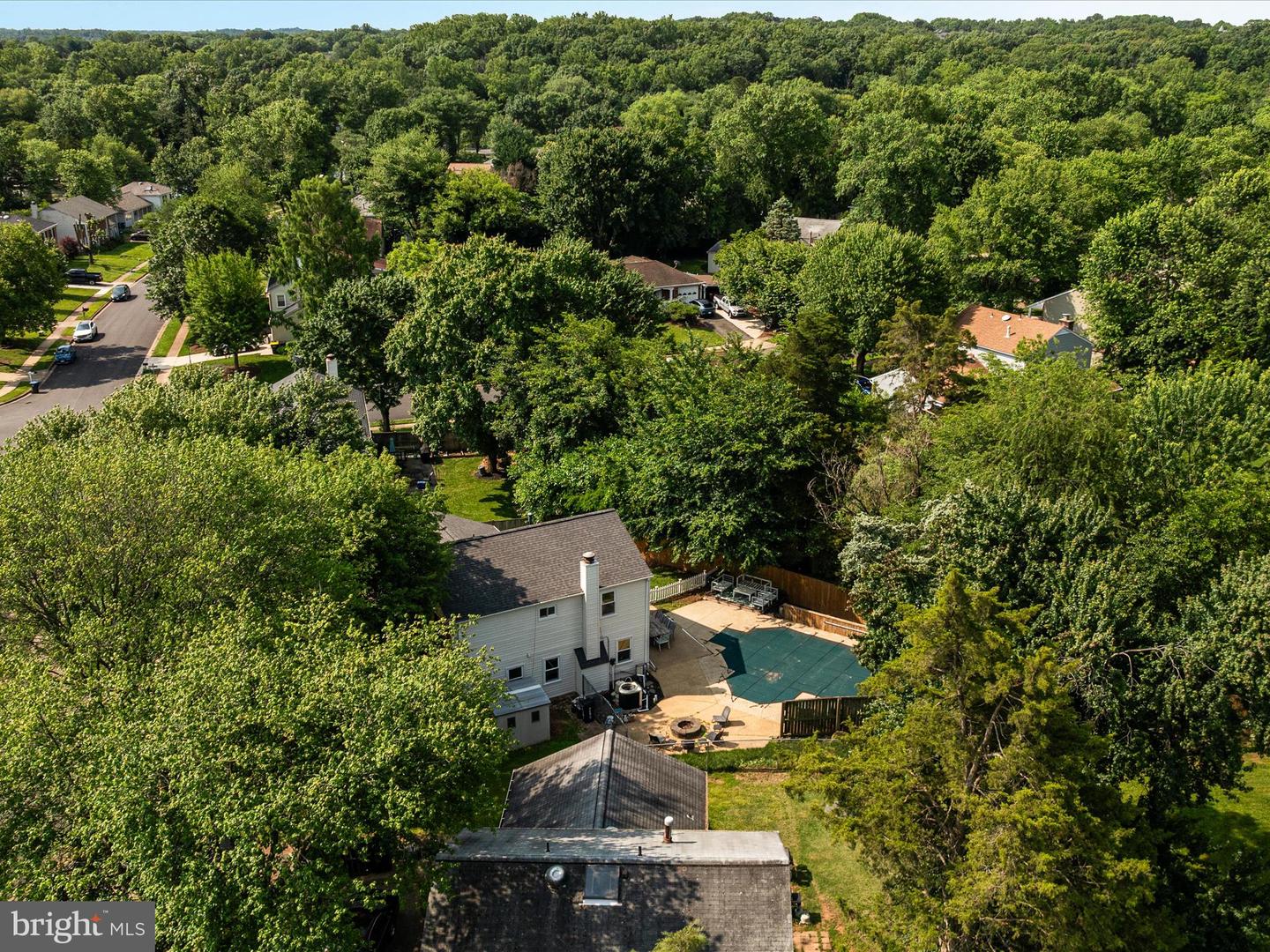 4204 KINCAID CT, CHANTILLY, Virginia 20151, 5 Bedrooms Bedrooms, ,2 BathroomsBathrooms,Residential,For sale,4204 KINCAID CT,VAFX2241786 MLS # VAFX2241786