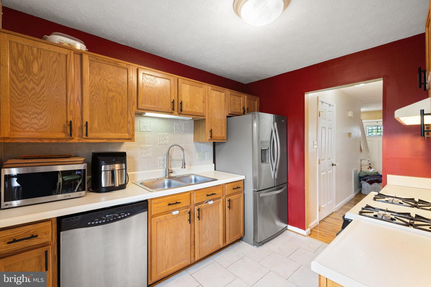 104 BRAEBURN DR, WINCHESTER, Virginia 22601, 2 Bedrooms Bedrooms, ,1 BathroomBathrooms,Residential,For sale,104 BRAEBURN DR,VAFV2034262 MLS # VAFV2034262