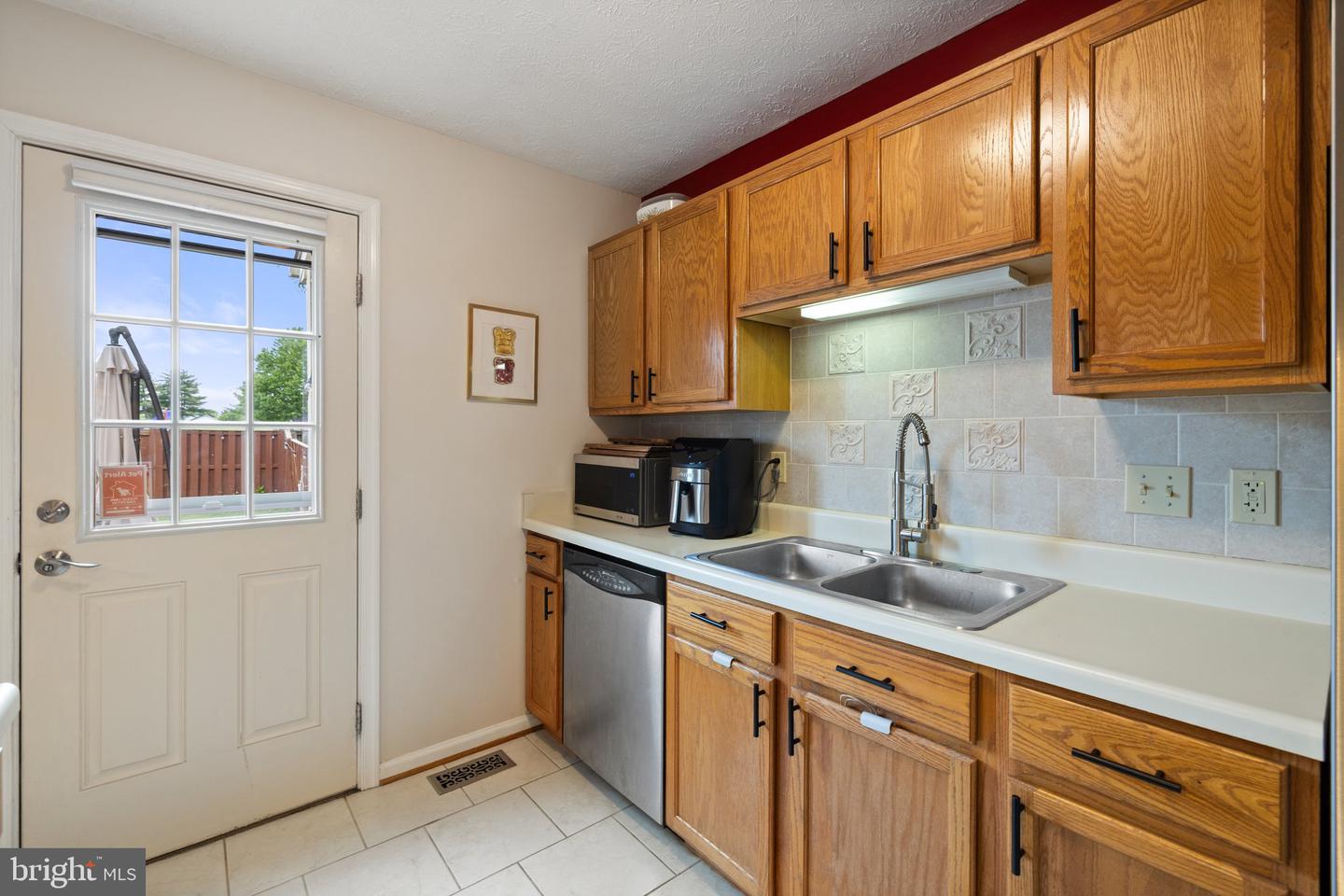 104 BRAEBURN DR, WINCHESTER, Virginia 22601, 2 Bedrooms Bedrooms, ,1 BathroomBathrooms,Residential,For sale,104 BRAEBURN DR,VAFV2034262 MLS # VAFV2034262