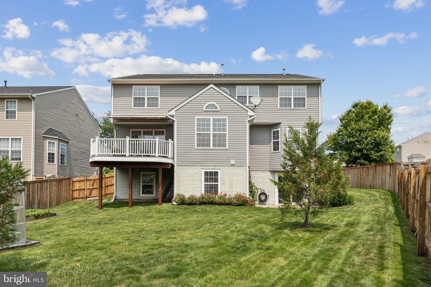 25 FOUNTAIN DR, STAFFORD, Virginia 22554, 5 Bedrooms Bedrooms, ,4 BathroomsBathrooms,Residential,For sale,25 FOUNTAIN DR,VAST2039002 MLS # VAST2039002