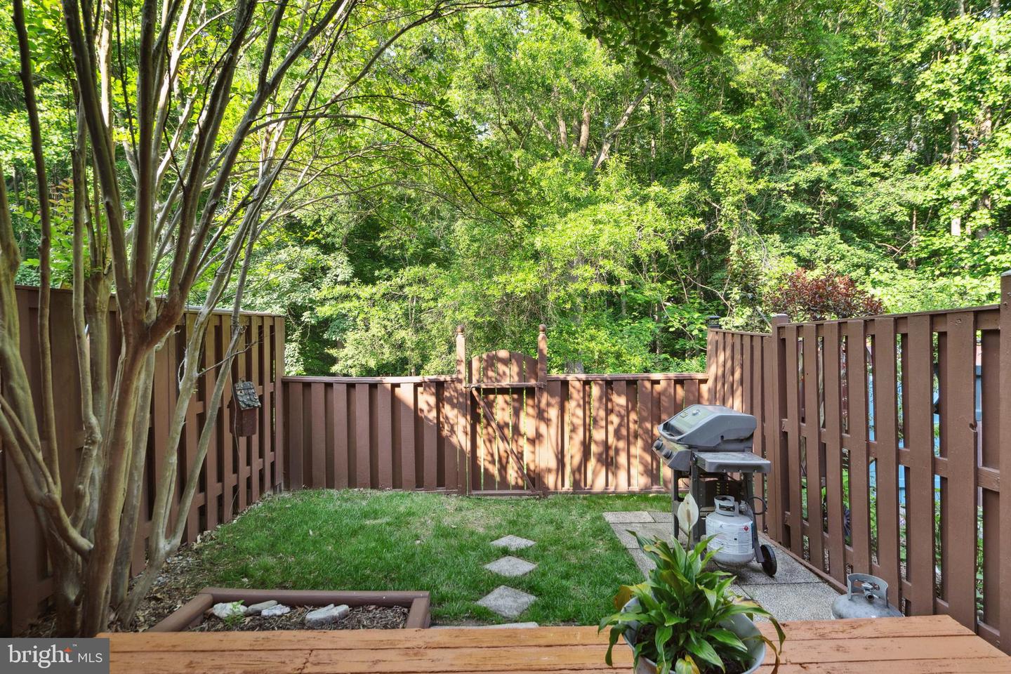 8663 KENOSHA CT, LORTON, Virginia 22079, 2 Bedrooms Bedrooms, ,1 BathroomBathrooms,Residential,For sale,8663 KENOSHA CT,VAFX2241938 MLS # VAFX2241938