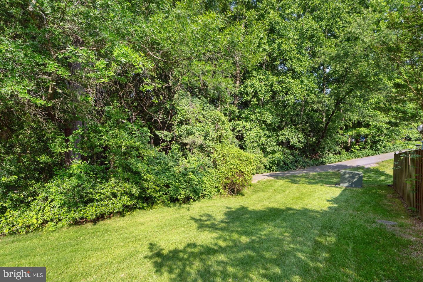 8663 KENOSHA CT, LORTON, Virginia 22079, 2 Bedrooms Bedrooms, ,1 BathroomBathrooms,Residential,For sale,8663 KENOSHA CT,VAFX2241938 MLS # VAFX2241938