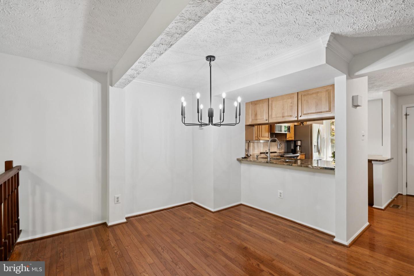 8663 KENOSHA CT, LORTON, Virginia 22079, 2 Bedrooms Bedrooms, ,1 BathroomBathrooms,Residential,For sale,8663 KENOSHA CT,VAFX2241938 MLS # VAFX2241938