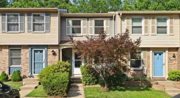 8663 KENOSHA CT, LORTON, Virginia 22079, 2 Bedrooms Bedrooms, ,1 BathroomBathrooms,Residential,For sale,8663 KENOSHA CT,VAFX2241938 MLS # VAFX2241938