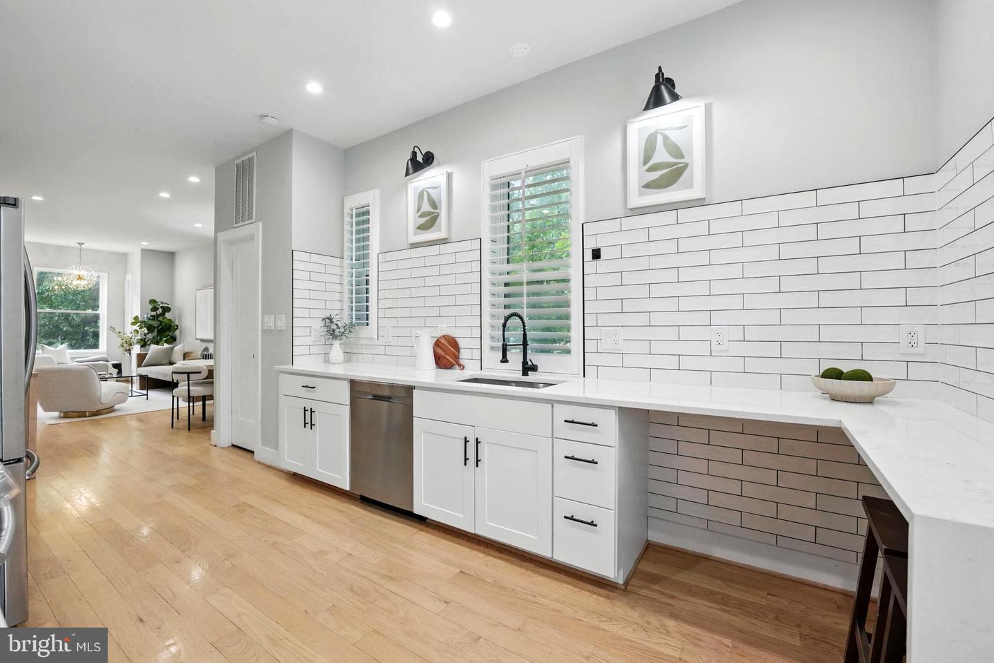 1387 NORTH CAROLINA AVE NE, WASHINGTON, District Of Columbia 20002, 4 Bedrooms Bedrooms, ,3 BathroomsBathrooms,Residential,For sale,1387 NORTH CAROLINA AVE NE,DCDC2201478 MLS # DCDC2201478