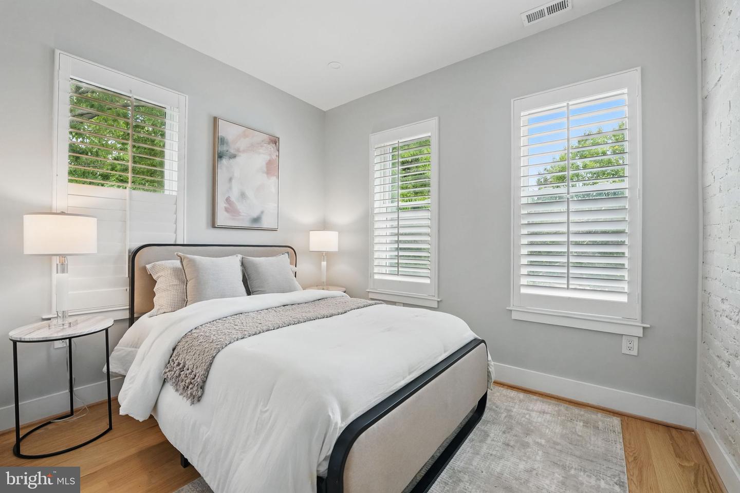 1387 NORTH CAROLINA AVE NE, WASHINGTON, District Of Columbia 20002, 4 Bedrooms Bedrooms, ,3 BathroomsBathrooms,Residential,For sale,1387 NORTH CAROLINA AVE NE,DCDC2201478 MLS # DCDC2201478