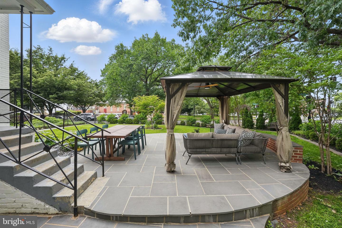 1387 NORTH CAROLINA AVE NE, WASHINGTON, District Of Columbia 20002, 4 Bedrooms Bedrooms, ,3 BathroomsBathrooms,Residential,For sale,1387 NORTH CAROLINA AVE NE,DCDC2201478 MLS # DCDC2201478