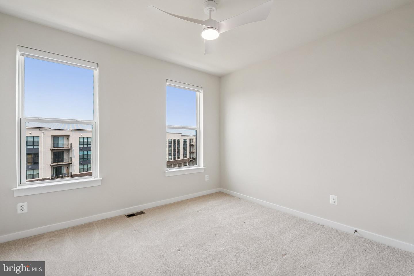 43730 TRANSIT SQ, ASHBURN, Virginia 20147, 3 Bedrooms Bedrooms, ,2 BathroomsBathrooms,Residential,For sale,43730 TRANSIT SQ,VALO2097302 MLS # VALO2097302