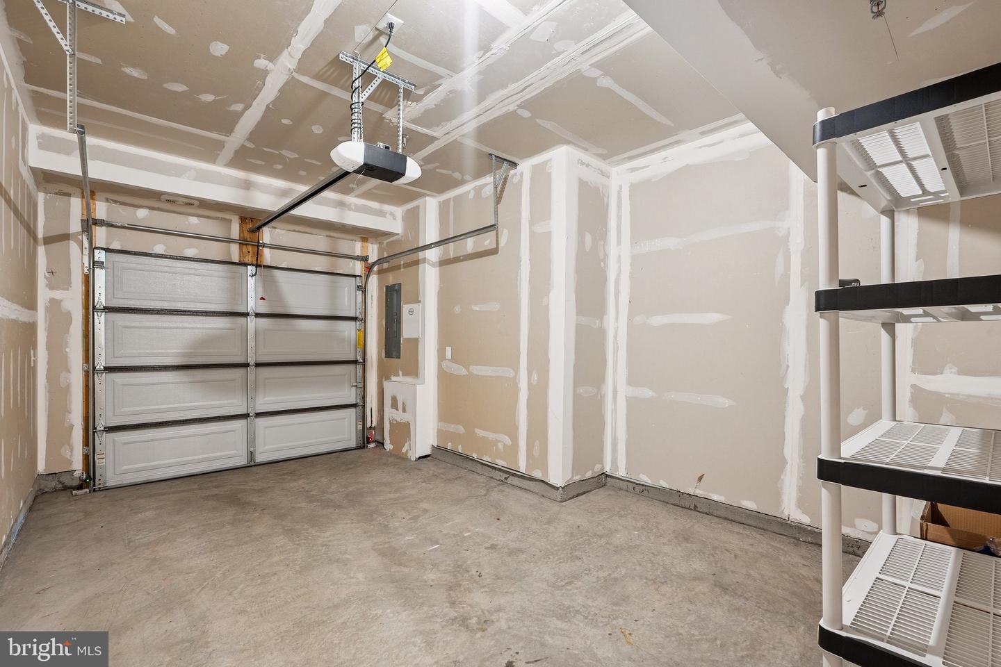 43730 TRANSIT SQ, ASHBURN, Virginia 20147, 3 Bedrooms Bedrooms, ,2 BathroomsBathrooms,Residential,For sale,43730 TRANSIT SQ,VALO2097302 MLS # VALO2097302
