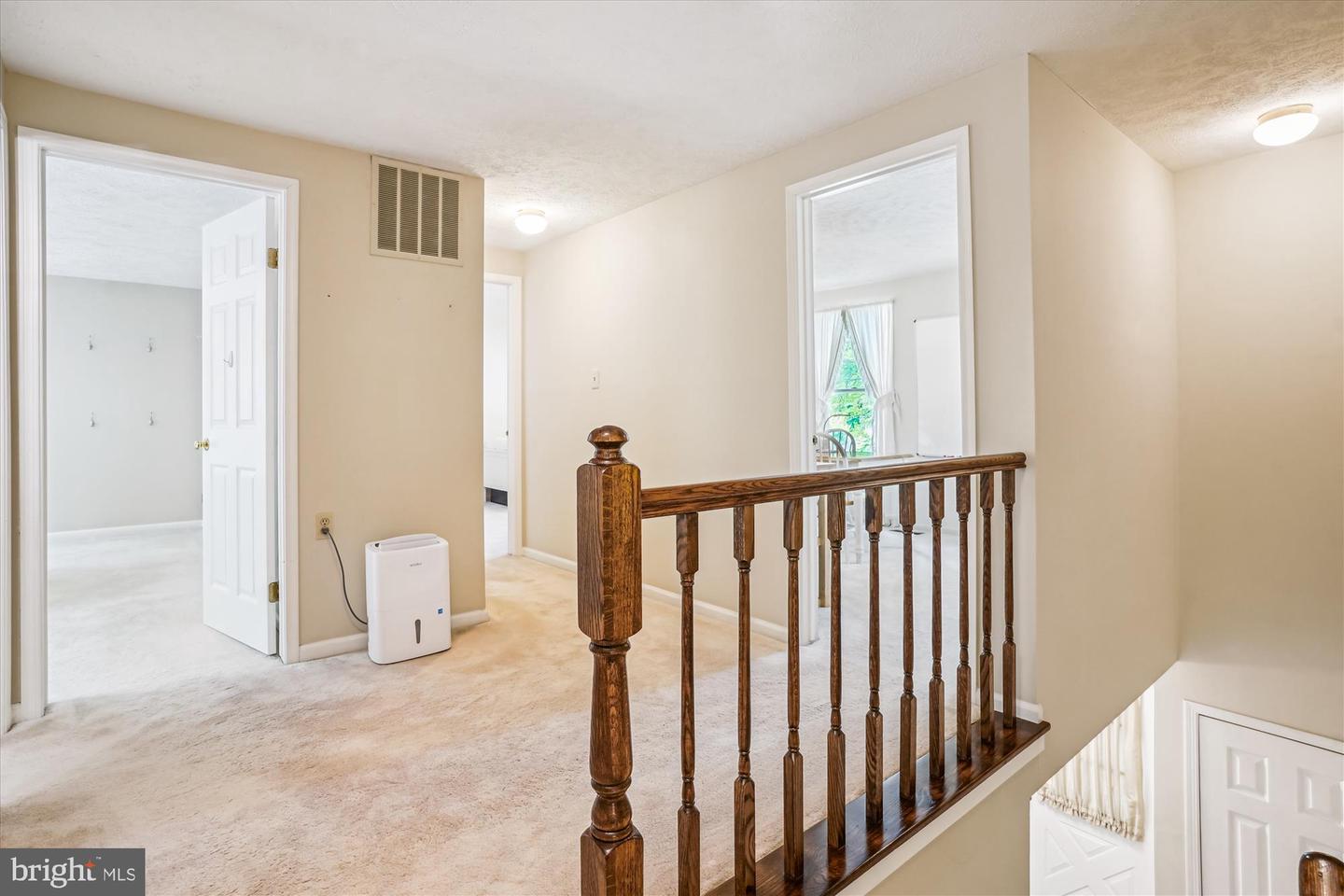 15082 LINDENBERRY LN, DUMFRIES, Virginia 22025, 4 Bedrooms Bedrooms, ,2 BathroomsBathrooms,Residential,For sale,15082 LINDENBERRY LN,VAPW2095470 MLS # VAPW2095470