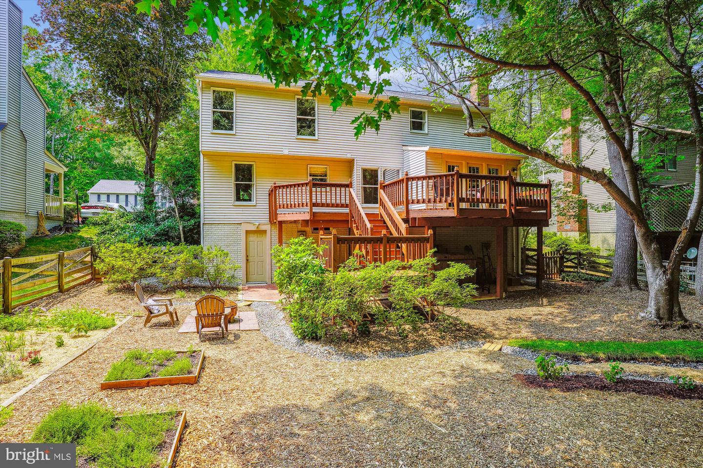 15082 LINDENBERRY LN, DUMFRIES, Virginia 22025, 4 Bedrooms Bedrooms, ,2 BathroomsBathrooms,Residential,For sale,15082 LINDENBERRY LN,VAPW2095470 MLS # VAPW2095470
