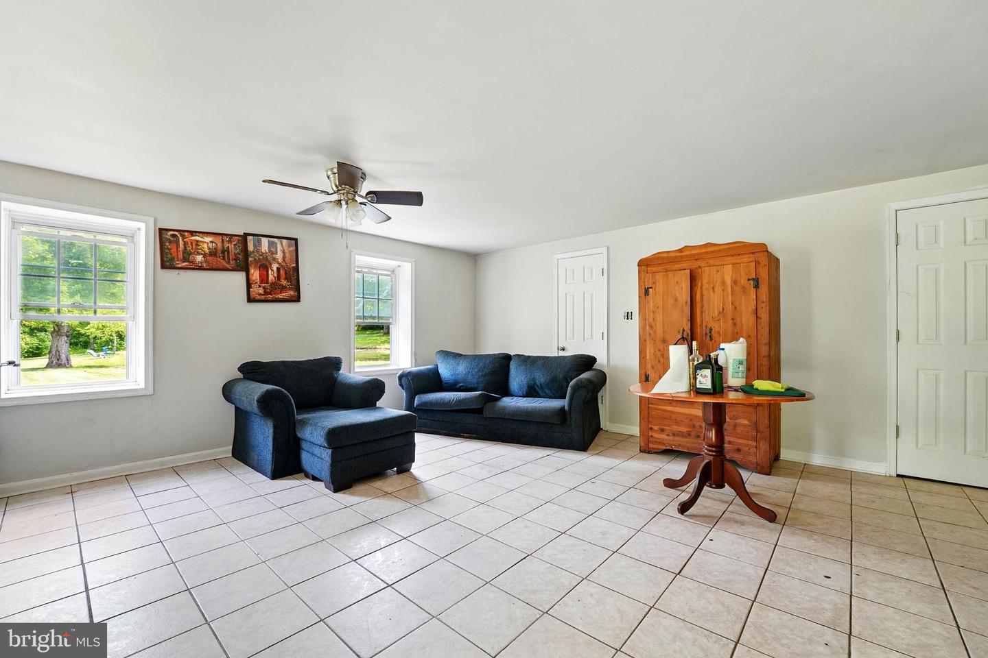 13057 JOHN MARSHALL HWY, LINDEN, Virginia 22642, 1 Bedroom Bedrooms, ,1 BathroomBathrooms,Residential,For sale,13057 JOHN MARSHALL HWY,VAFQ2016794 MLS # VAFQ2016794