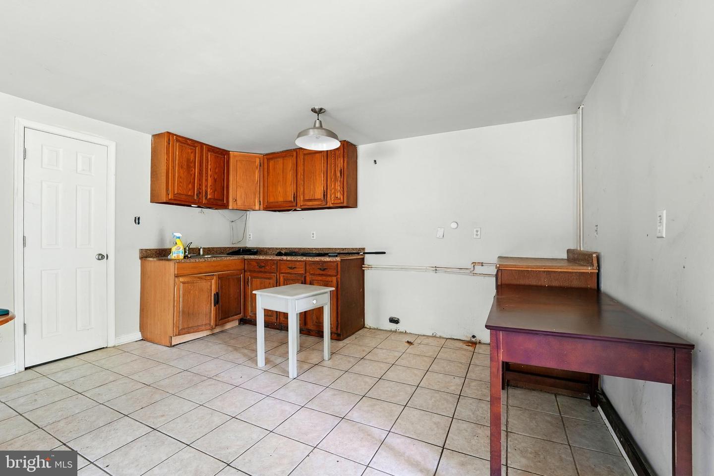 13057 JOHN MARSHALL HWY, LINDEN, Virginia 22642, 1 Bedroom Bedrooms, ,1 BathroomBathrooms,Residential,For sale,13057 JOHN MARSHALL HWY,VAFQ2016794 MLS # VAFQ2016794