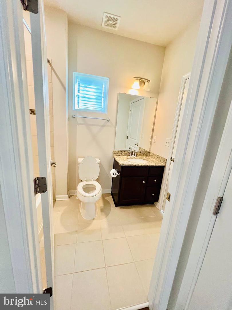 9426 WOOD CREEK CIR, FREDERICKSBURG, Virginia 22407, 5 Bedrooms Bedrooms, ,4 BathroomsBathrooms,Residential,For sale,9426 WOOD CREEK CIR,VASP2033478 MLS # VASP2033478
