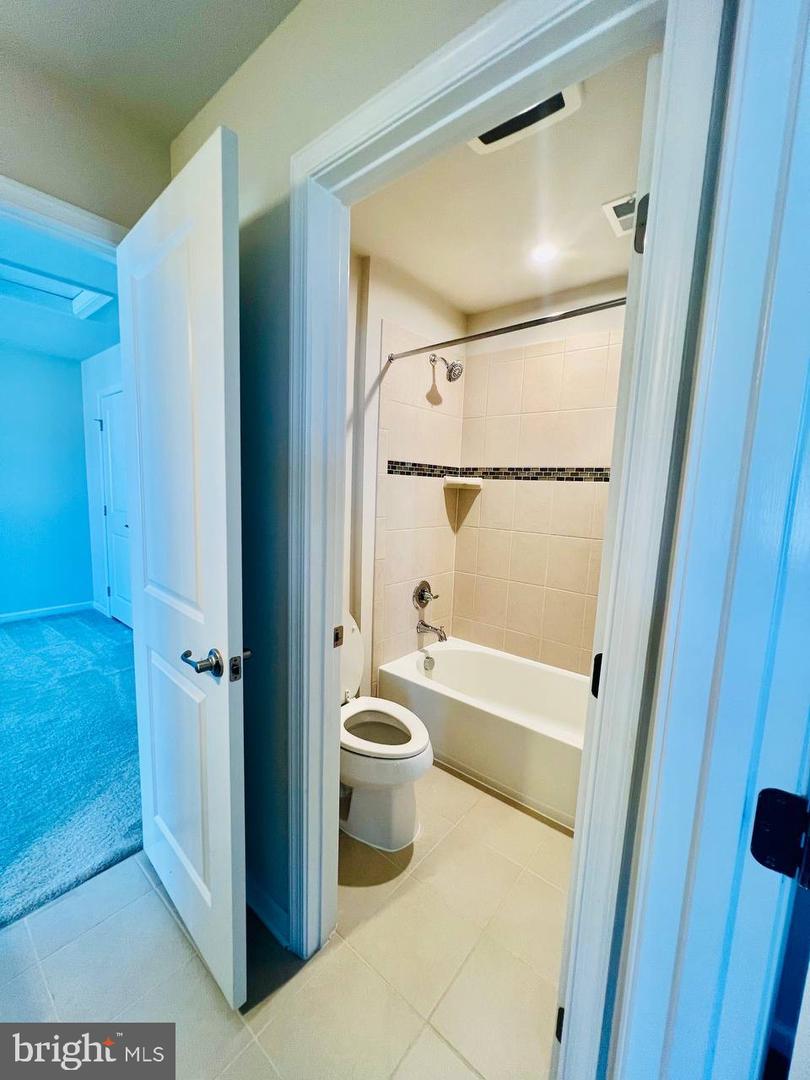 9426 WOOD CREEK CIR, FREDERICKSBURG, Virginia 22407, 5 Bedrooms Bedrooms, ,4 BathroomsBathrooms,Residential,For sale,9426 WOOD CREEK CIR,VASP2033478 MLS # VASP2033478