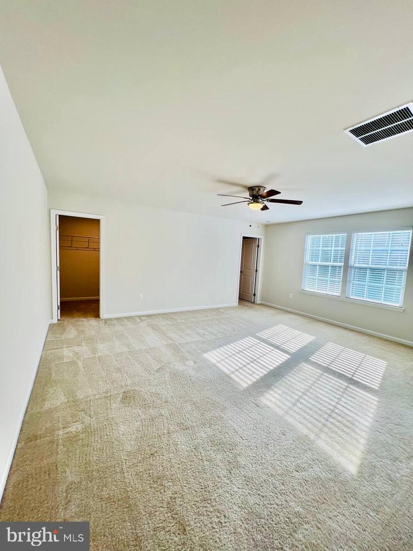 9426 WOOD CREEK CIR, FREDERICKSBURG, Virginia 22407, 5 Bedrooms Bedrooms, ,4 BathroomsBathrooms,Residential,For sale,9426 WOOD CREEK CIR,VASP2033478 MLS # VASP2033478