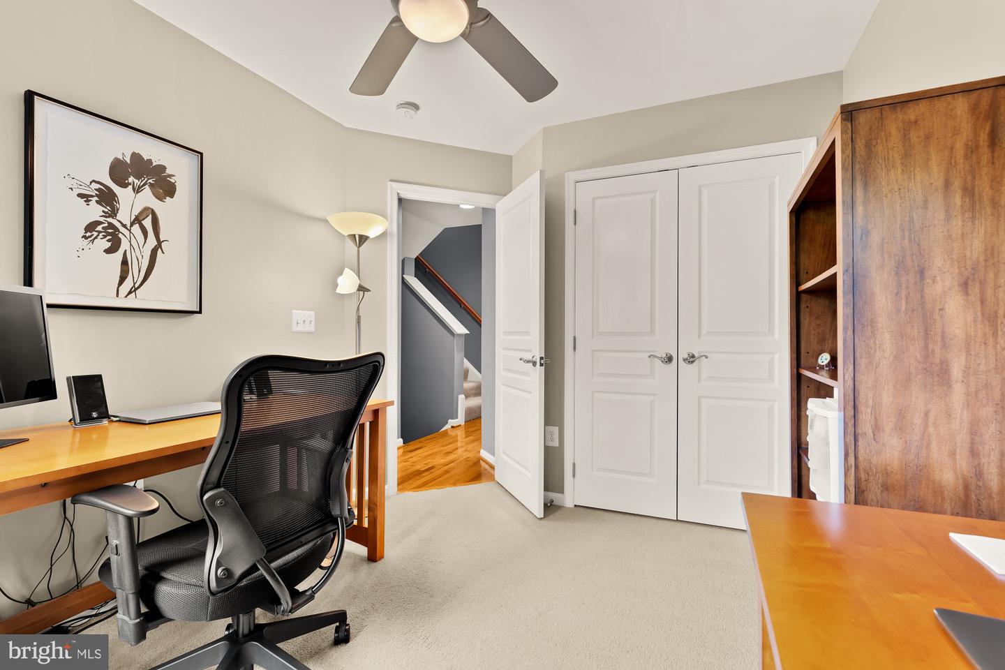2660 S KENMORE CT, ARLINGTON, Virginia 22206, 3 Bedrooms Bedrooms, ,3 BathroomsBathrooms,Residential,For sale,2660 S KENMORE CT,VAAR2058318 MLS # VAAR2058318