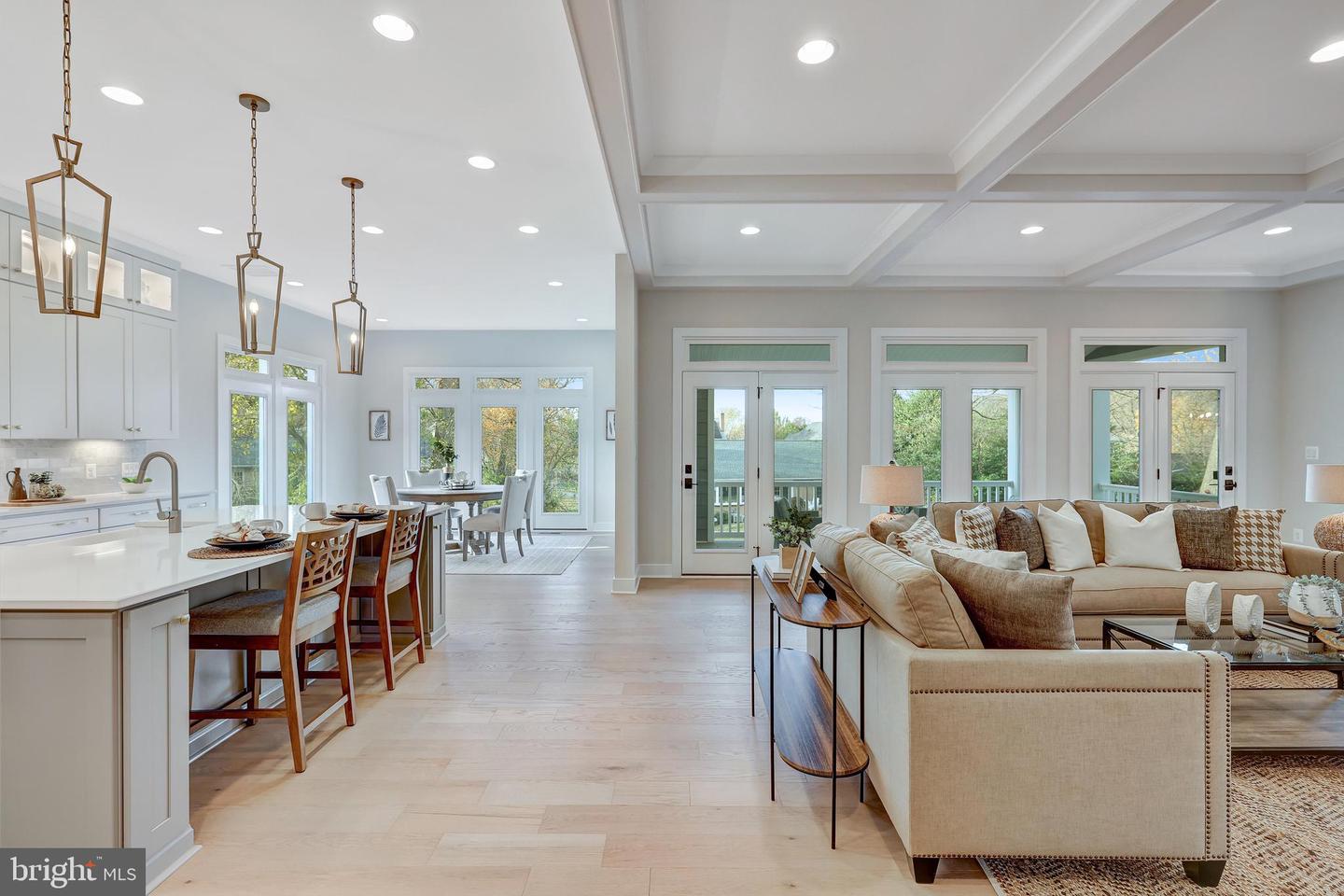 6601 GORDON AVE, FALLS CHURCH, Virginia 22046, 6 Bedrooms Bedrooms, ,5 BathroomsBathrooms,Residential,For sale,6601 GORDON AVE,VAFX2244268 MLS # VAFX2244268