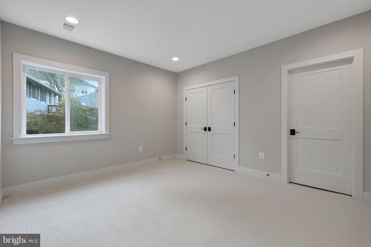 6601 GORDON AVE, FALLS CHURCH, Virginia 22046, 6 Bedrooms Bedrooms, ,5 BathroomsBathrooms,Residential,For sale,6601 GORDON AVE,VAFX2244268 MLS # VAFX2244268