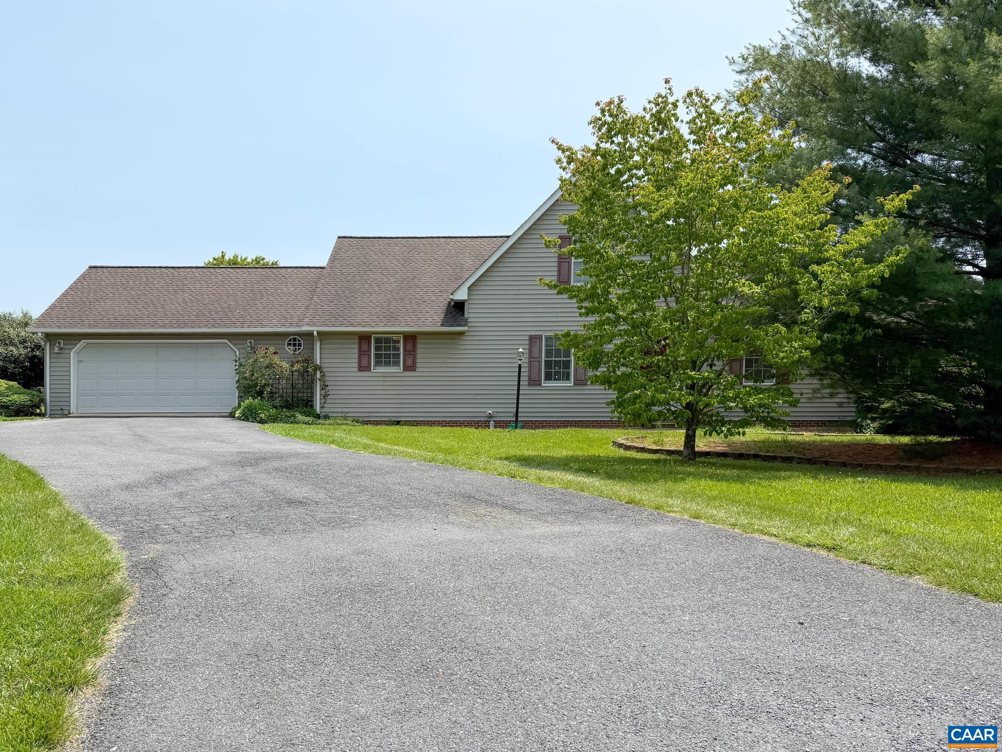 13 LOGAN LN, FISHERSVILLE, Virginia 22939, 4 Bedrooms Bedrooms, ,3 BathroomsBathrooms,Residential,13 LOGAN LN,665407 MLS # 665407
