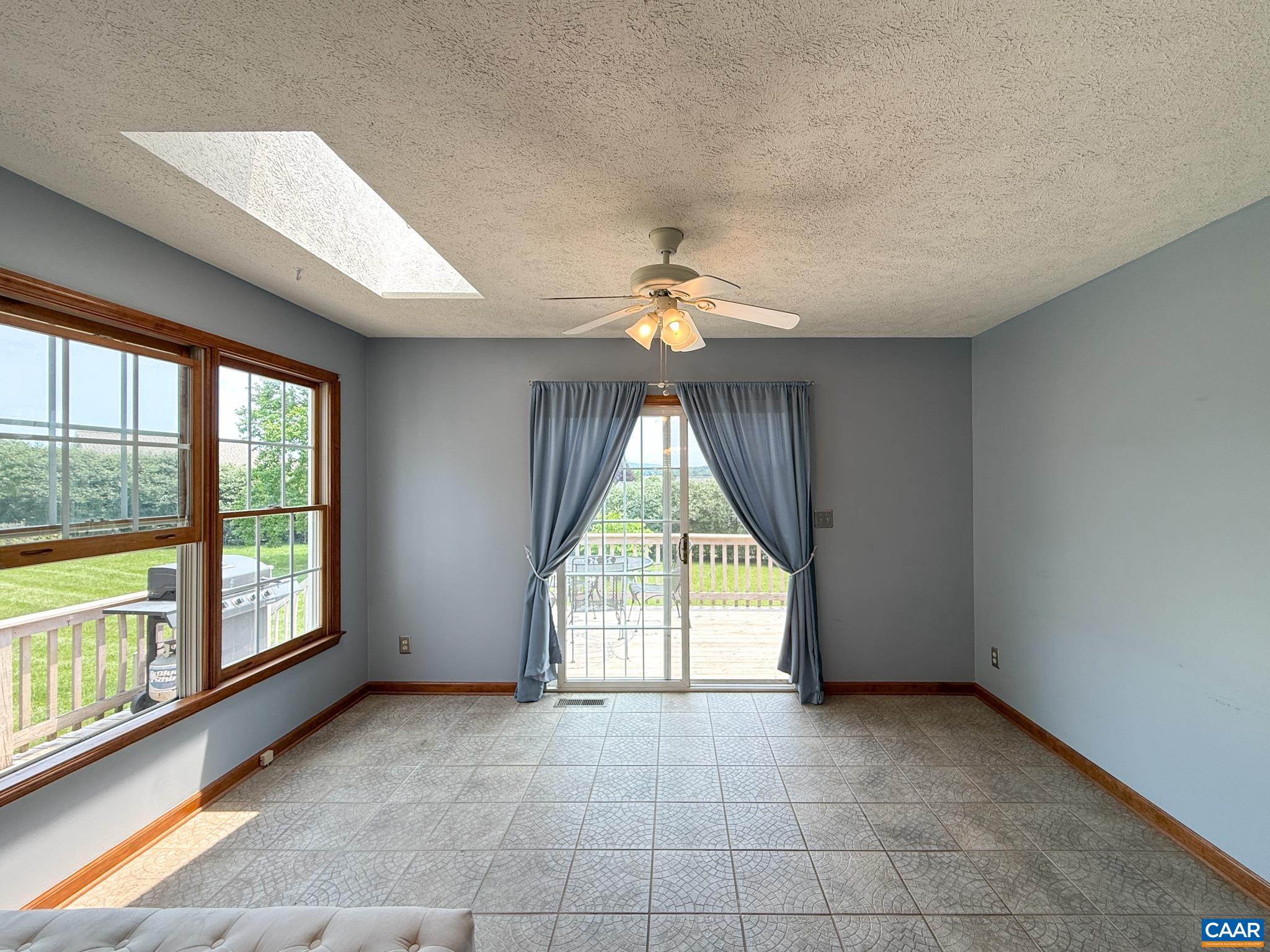 13 LOGAN LN, FISHERSVILLE, Virginia 22939, 4 Bedrooms Bedrooms, ,3 BathroomsBathrooms,Residential,13 LOGAN LN,665407 MLS # 665407