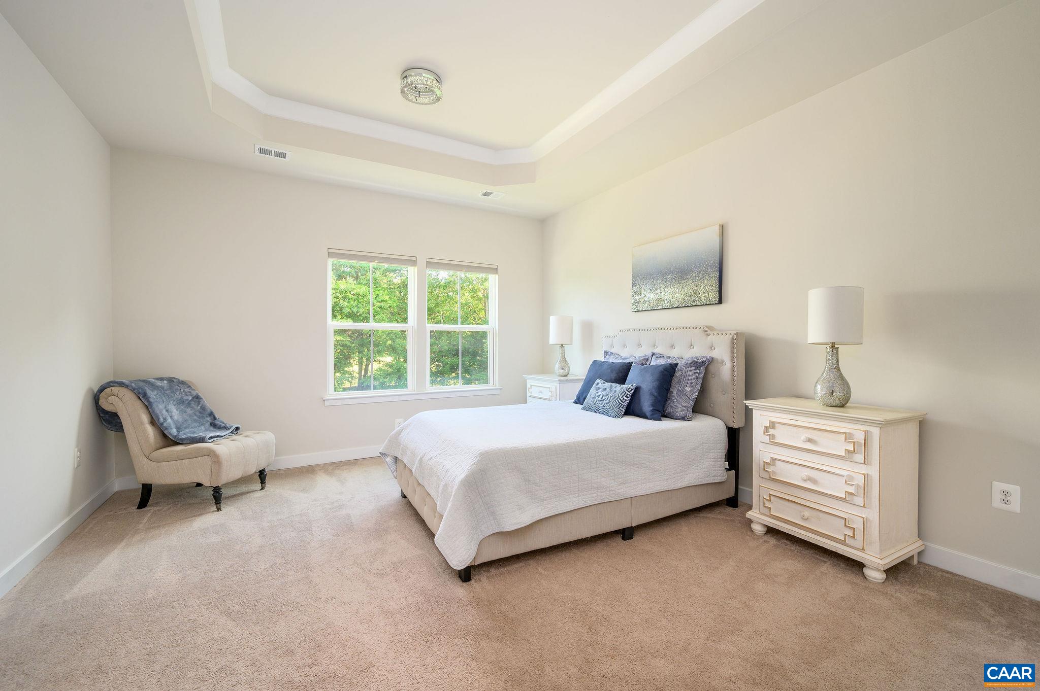1942 LOIS LN, CHARLOTTESVILLE, Virginia 22911, 3 Bedrooms Bedrooms, ,2 BathroomsBathrooms,Residential,Bright, spacious 3BR, 2300 sq ft townhome in Fores,1942 LOIS LN,665425 MLS # 665425