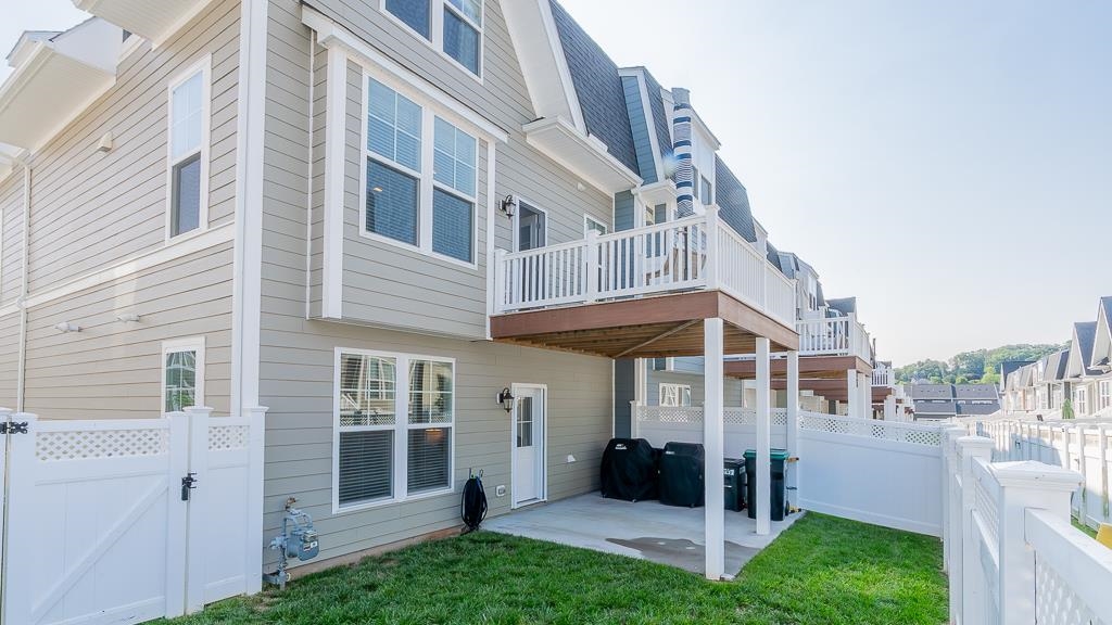 3188 MARION SQ, ROCKINGHAM, Virginia 22801, 3 Bedrooms Bedrooms, ,2 BathroomsBathrooms,Residential,3188 MARION SQ,665430 MLS # 665430