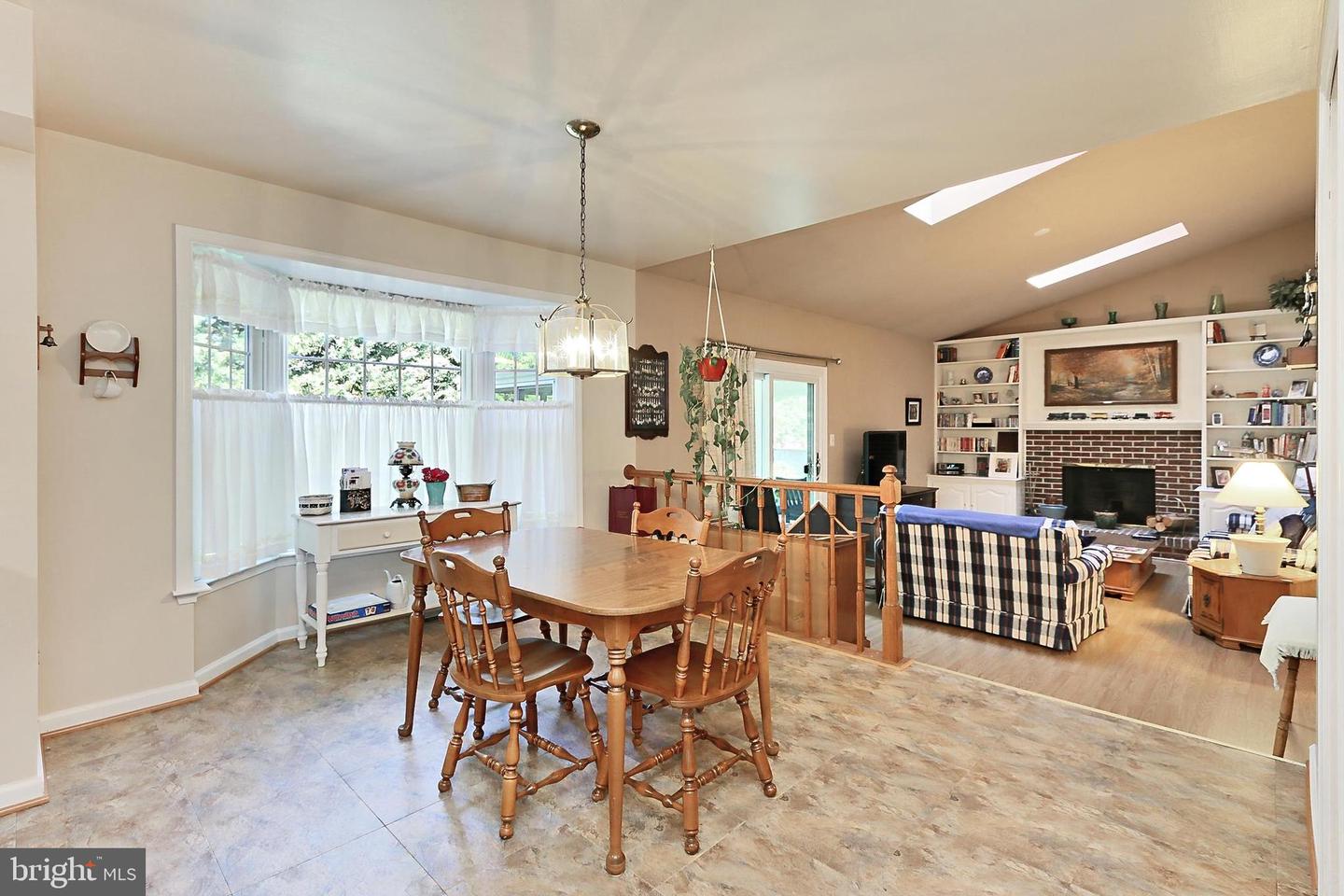 2780 MELCHESTER DR, OAK HILL, Virginia 20171, 4 Bedrooms Bedrooms, ,3 BathroomsBathrooms,Residential,For sale,2780 MELCHESTER DR,VAFX2244582 MLS # VAFX2244582