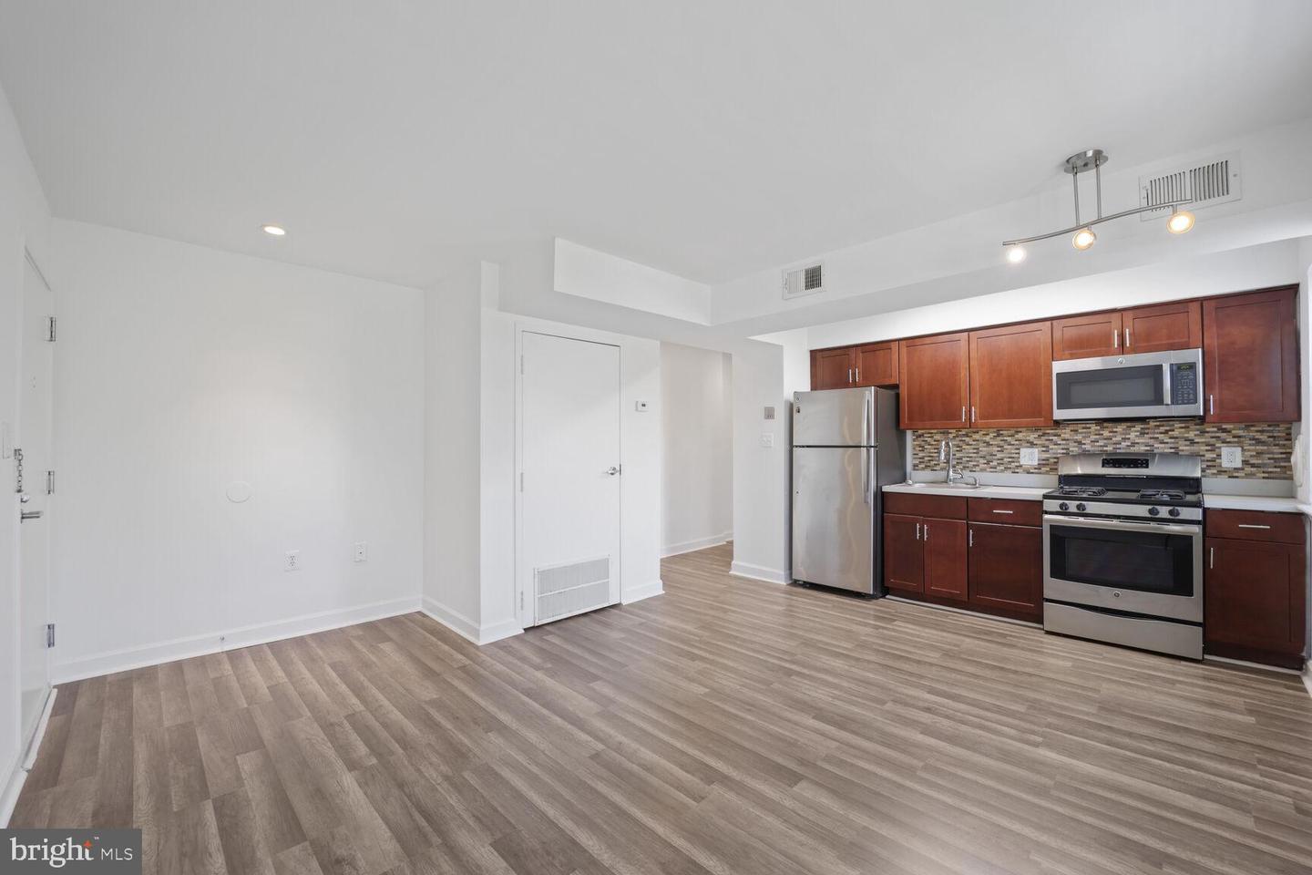 2900 POMEROY RD SE #203, WASHINGTON, District Of Columbia 20020, 2 Bedrooms Bedrooms, ,1 BathroomBathrooms,Residential,For sale,2900 POMEROY RD SE #203,DCDC2203450 MLS # DCDC2203450