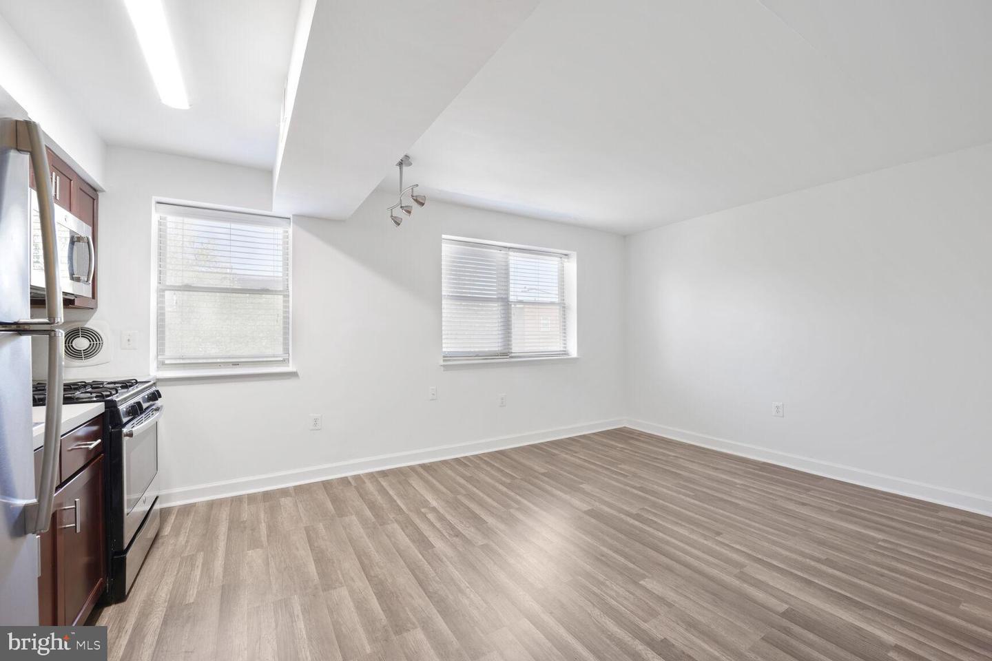 2900 POMEROY RD SE #203, WASHINGTON, District Of Columbia 20020, 2 Bedrooms Bedrooms, ,1 BathroomBathrooms,Residential,For sale,2900 POMEROY RD SE #203,DCDC2203450 MLS # DCDC2203450