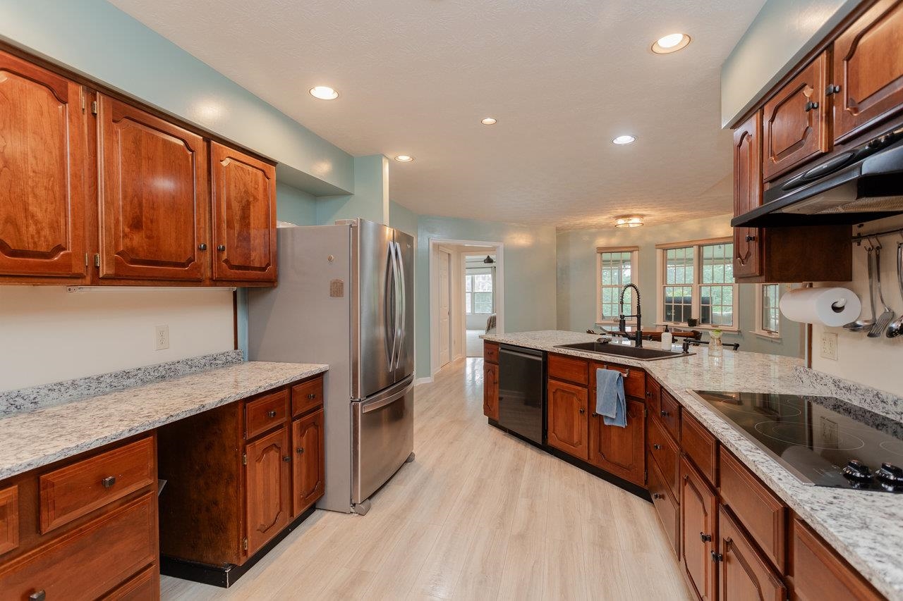 1492 CUMBERLAND DR, ROCKINGHAM, Virginia 22801, 5 Bedrooms Bedrooms, ,4 BathroomsBathrooms,Residential,1492 CUMBERLAND DR,665432 MLS # 665432