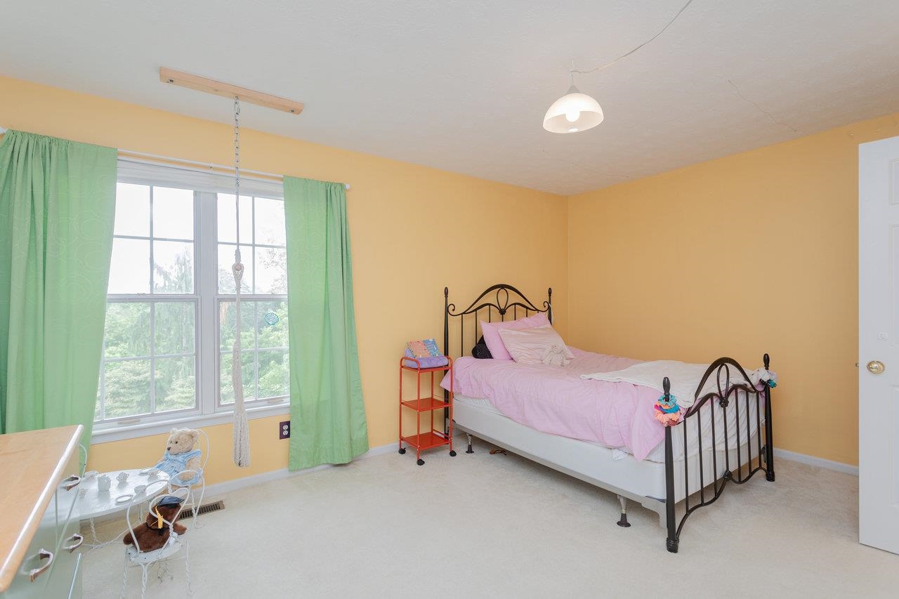 1492 CUMBERLAND DR, ROCKINGHAM, Virginia 22801, 5 Bedrooms Bedrooms, ,4 BathroomsBathrooms,Residential,1492 CUMBERLAND DR,665432 MLS # 665432