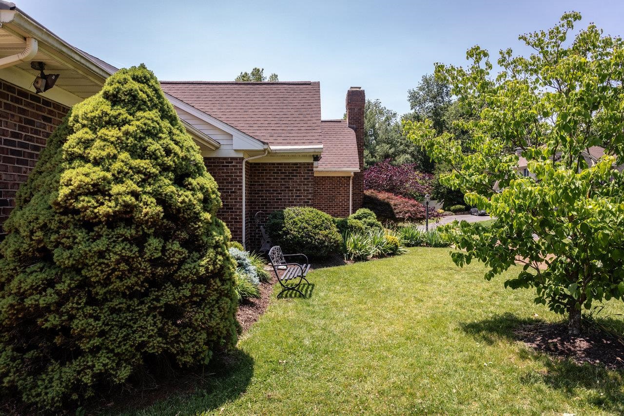 1492 CUMBERLAND DR, ROCKINGHAM, Virginia 22801, 5 Bedrooms Bedrooms, ,4 BathroomsBathrooms,Residential,1492 CUMBERLAND DR,665432 MLS # 665432