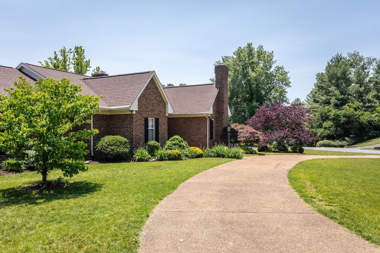 1492 CUMBERLAND DR, ROCKINGHAM, Virginia 22801, 5 Bedrooms Bedrooms, ,4 BathroomsBathrooms,Residential,1492 CUMBERLAND DR,665432 MLS # 665432