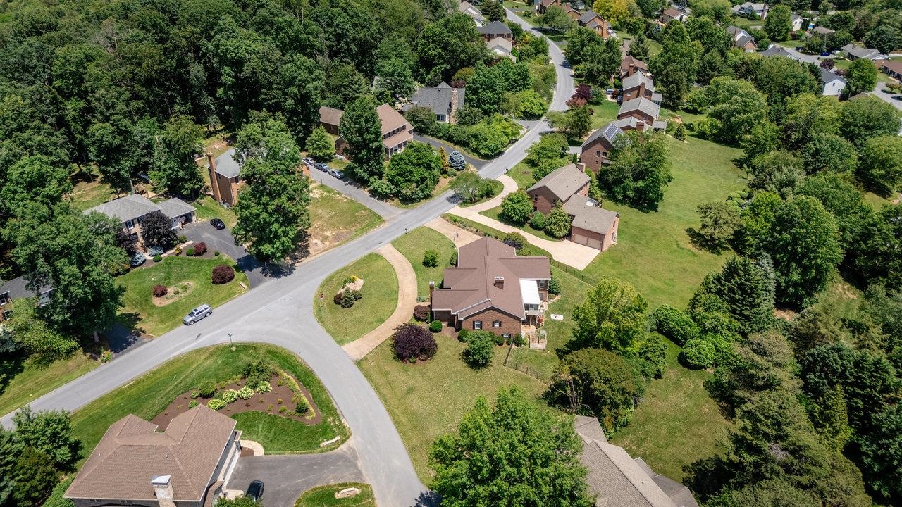 1492 CUMBERLAND DR, ROCKINGHAM, Virginia 22801, 5 Bedrooms Bedrooms, ,4 BathroomsBathrooms,Residential,1492 CUMBERLAND DR,665432 MLS # 665432