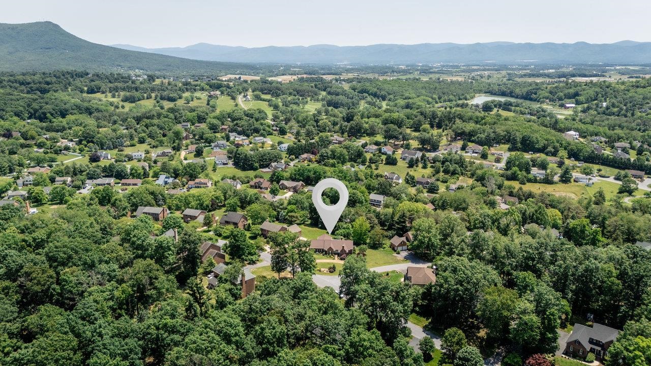 1492 CUMBERLAND DR, ROCKINGHAM, Virginia 22801, 5 Bedrooms Bedrooms, ,4 BathroomsBathrooms,Residential,1492 CUMBERLAND DR,665432 MLS # 665432