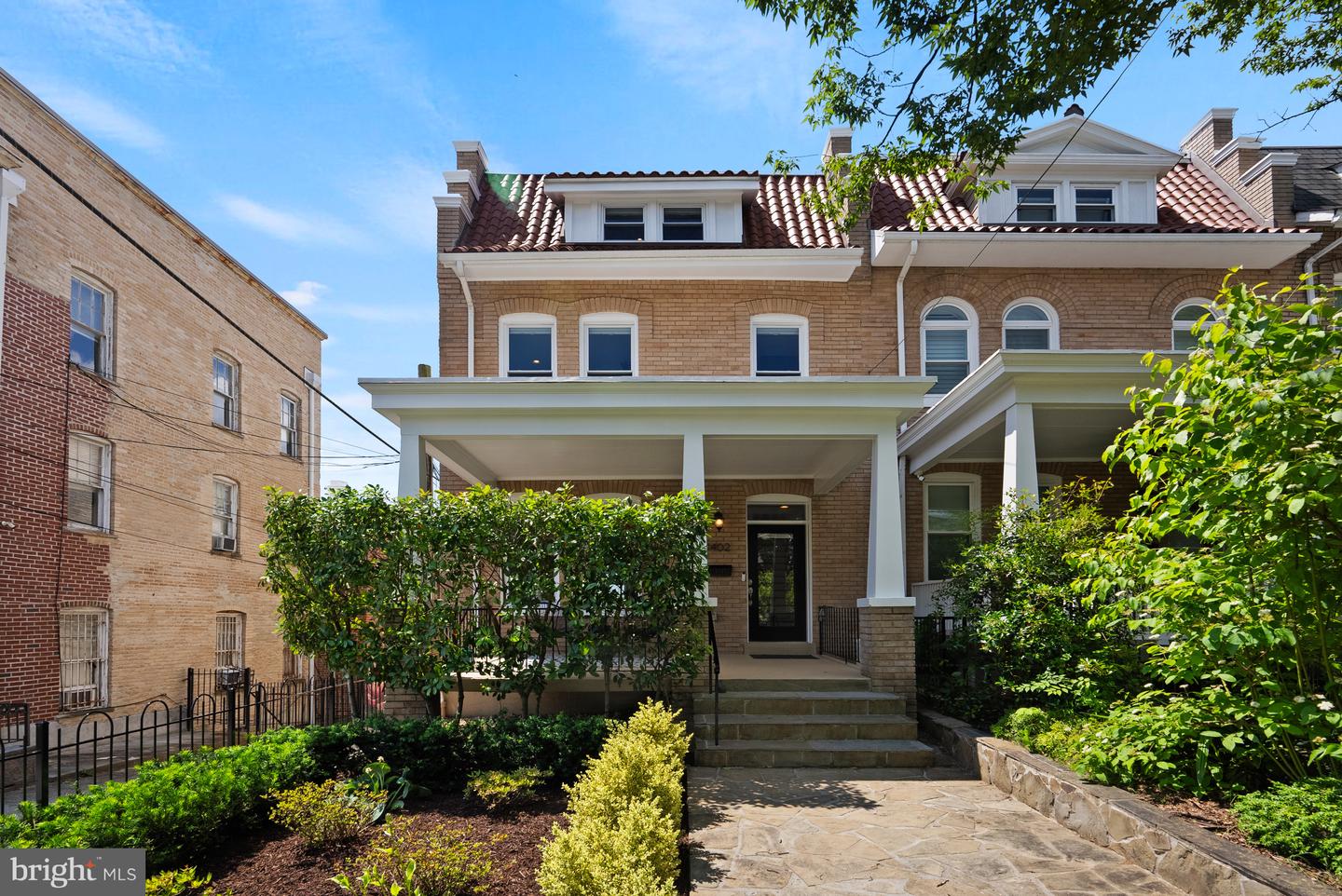 1402 DECATUR ST NW, WASHINGTON, District Of Columbia 20011, 5 Bedrooms Bedrooms, ,5 BathroomsBathrooms,Residential,For sale,1402 DECATUR ST NW,DCDC2203542 MLS # DCDC2203542