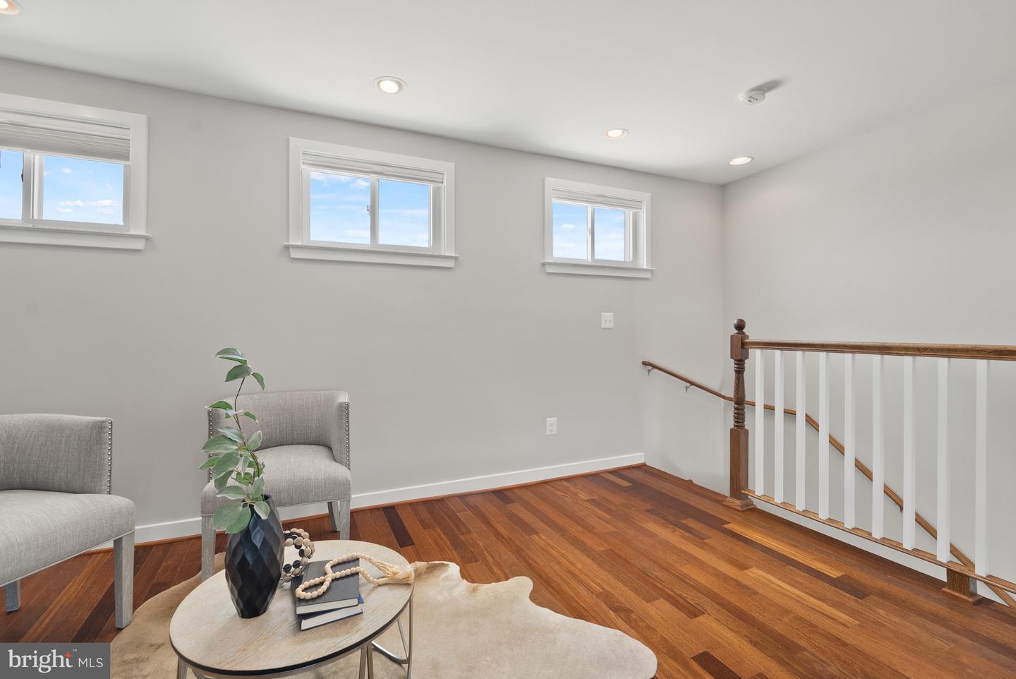1402 DECATUR ST NW, WASHINGTON, District Of Columbia 20011, 5 Bedrooms Bedrooms, ,5 BathroomsBathrooms,Residential,For sale,1402 DECATUR ST NW,DCDC2203542 MLS # DCDC2203542