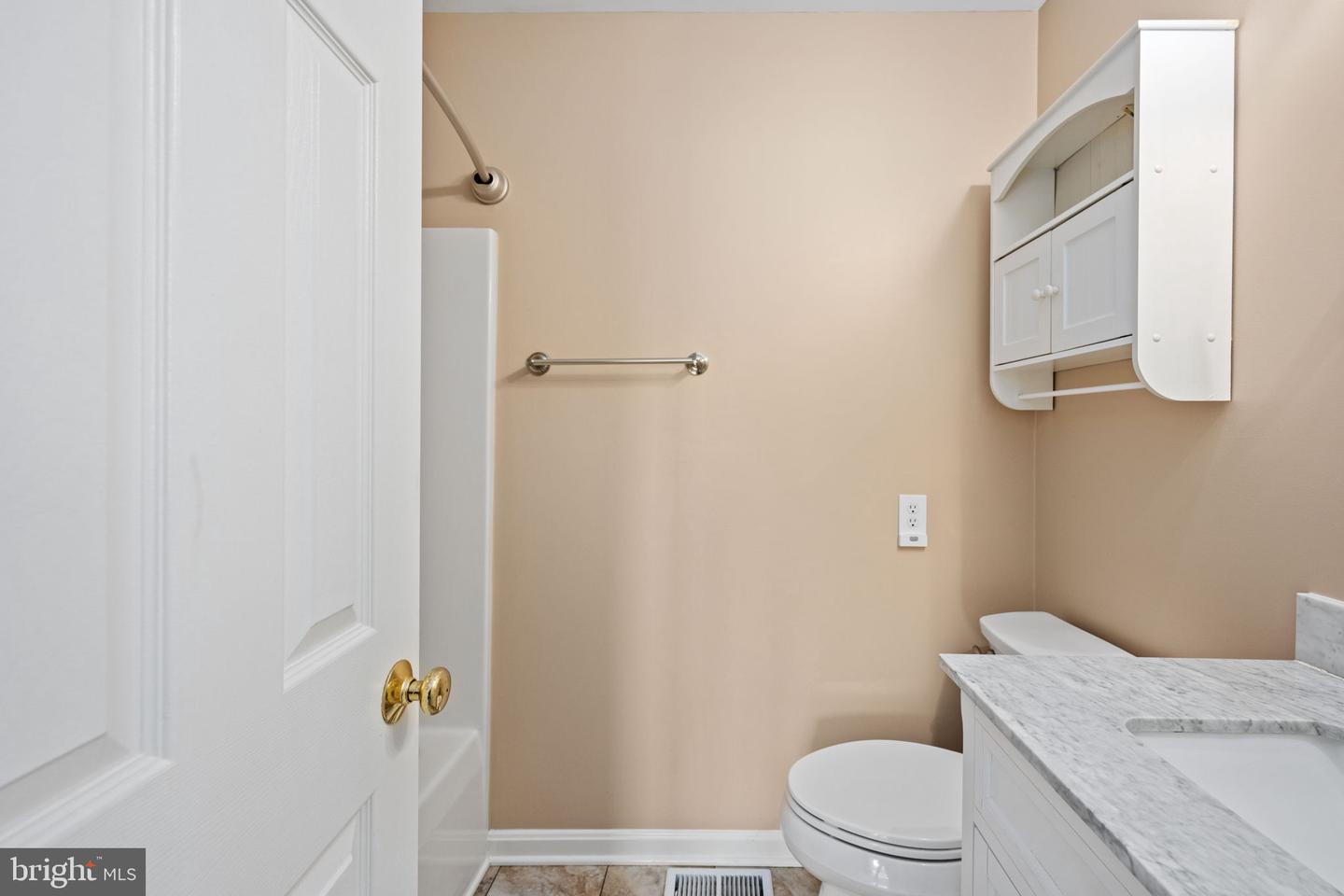 308 HARRISON CIRCLE, LOCUST GROVE, Virginia 22508, 3 Bedrooms Bedrooms, ,2 BathroomsBathrooms,Residential,For sale,308 HARRISON CIRCLE,VAOR2009816 MLS # VAOR2009816