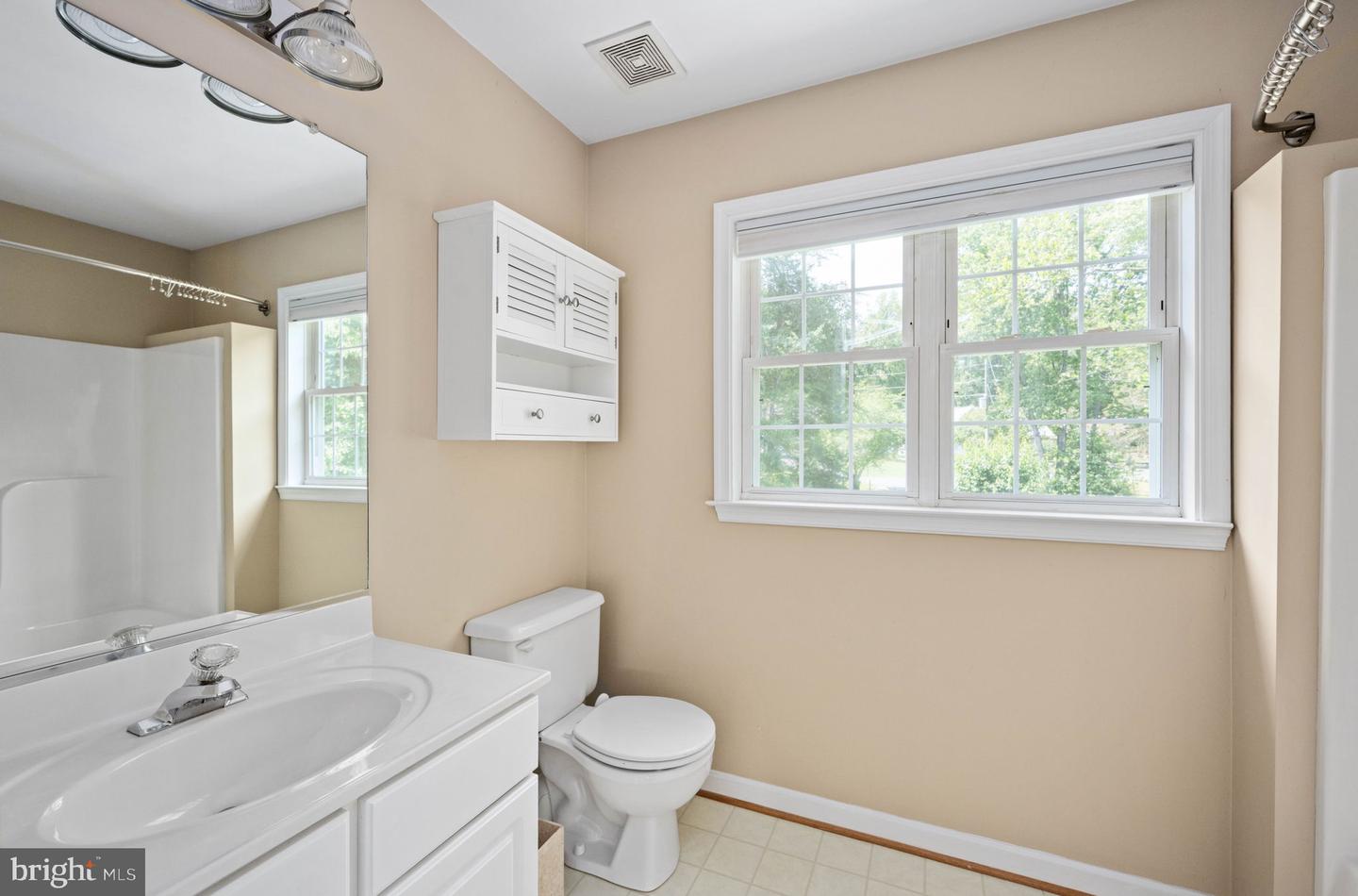 308 HARRISON CIRCLE, LOCUST GROVE, Virginia 22508, 3 Bedrooms Bedrooms, ,2 BathroomsBathrooms,Residential,For sale,308 HARRISON CIRCLE,VAOR2009816 MLS # VAOR2009816