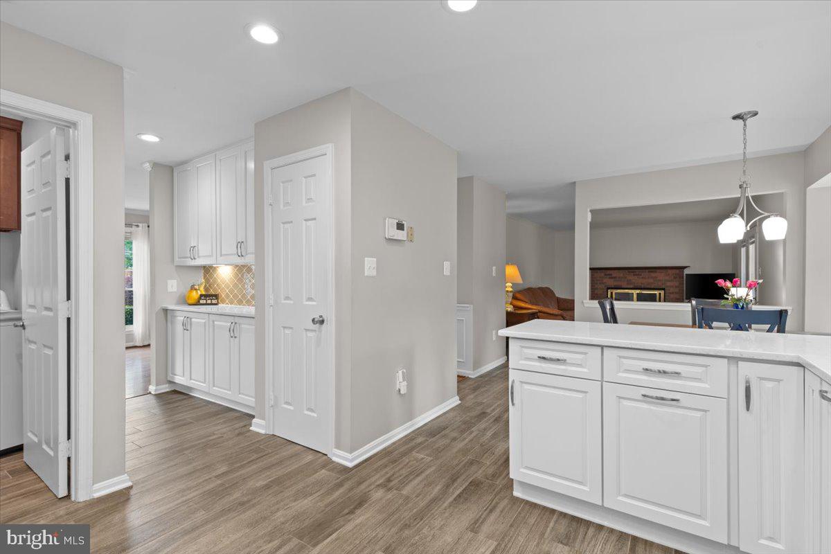 1587 KINGSTREAM CIR, HERNDON, Virginia 20170, 4 Bedrooms Bedrooms, ,3 BathroomsBathrooms,Residential,For sale,1587 KINGSTREAM CIR,VAFX2244766 MLS # VAFX2244766