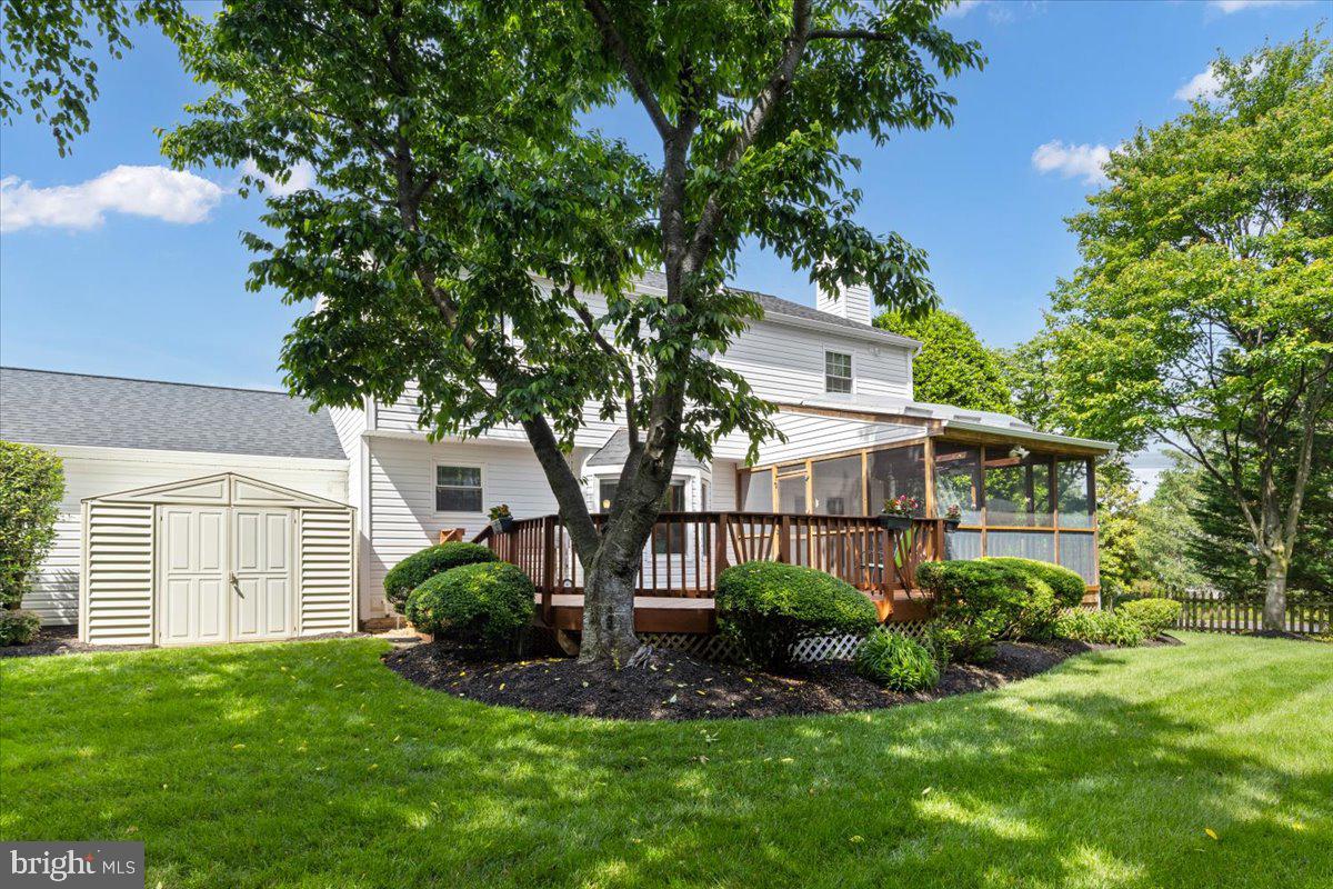 1587 KINGSTREAM CIR, HERNDON, Virginia 20170, 4 Bedrooms Bedrooms, ,3 BathroomsBathrooms,Residential,For sale,1587 KINGSTREAM CIR,VAFX2244766 MLS # VAFX2244766