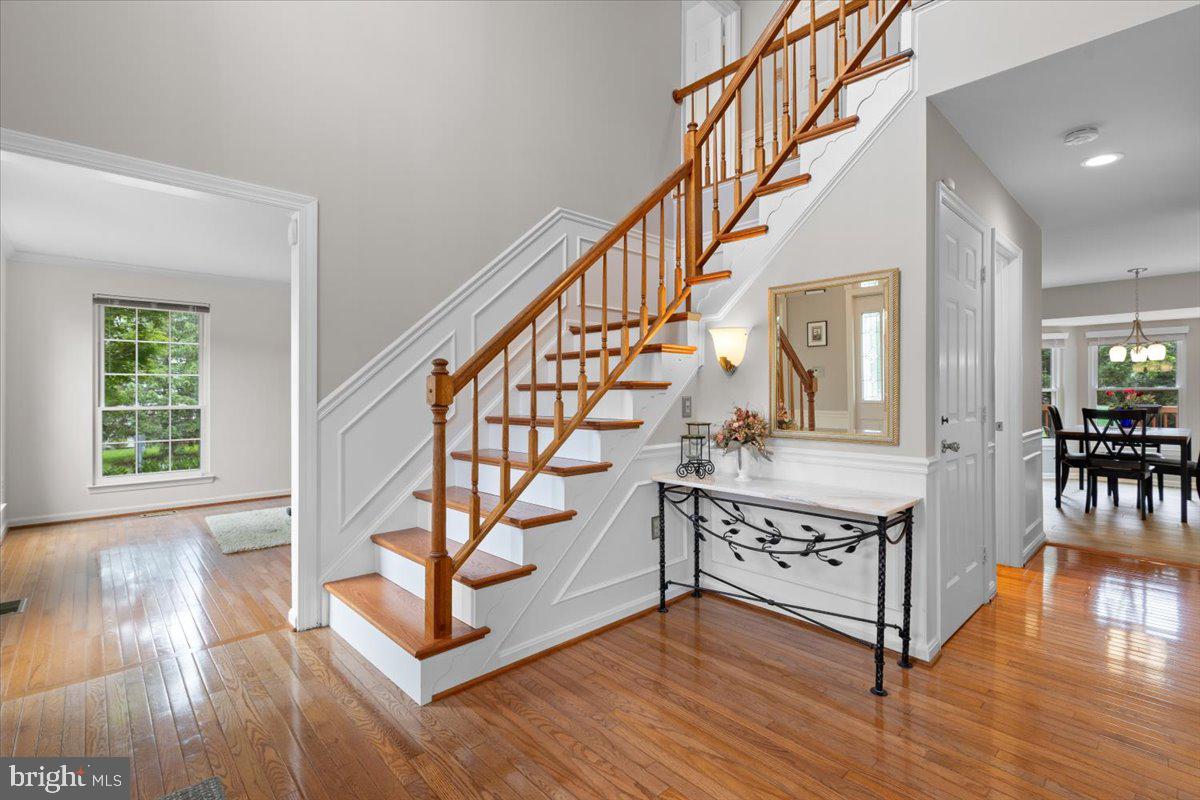 1587 KINGSTREAM CIR, HERNDON, Virginia 20170, 4 Bedrooms Bedrooms, ,3 BathroomsBathrooms,Residential,For sale,1587 KINGSTREAM CIR,VAFX2244766 MLS # VAFX2244766