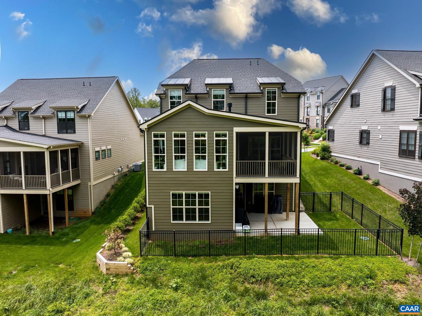 138 BISHOPGATE LN, CROZET, Virginia 22932, 4 Bedrooms Bedrooms, ,3 BathroomsBathrooms,Residential,For sale,138 BISHOPGATE LN,665280 MLS # 665280