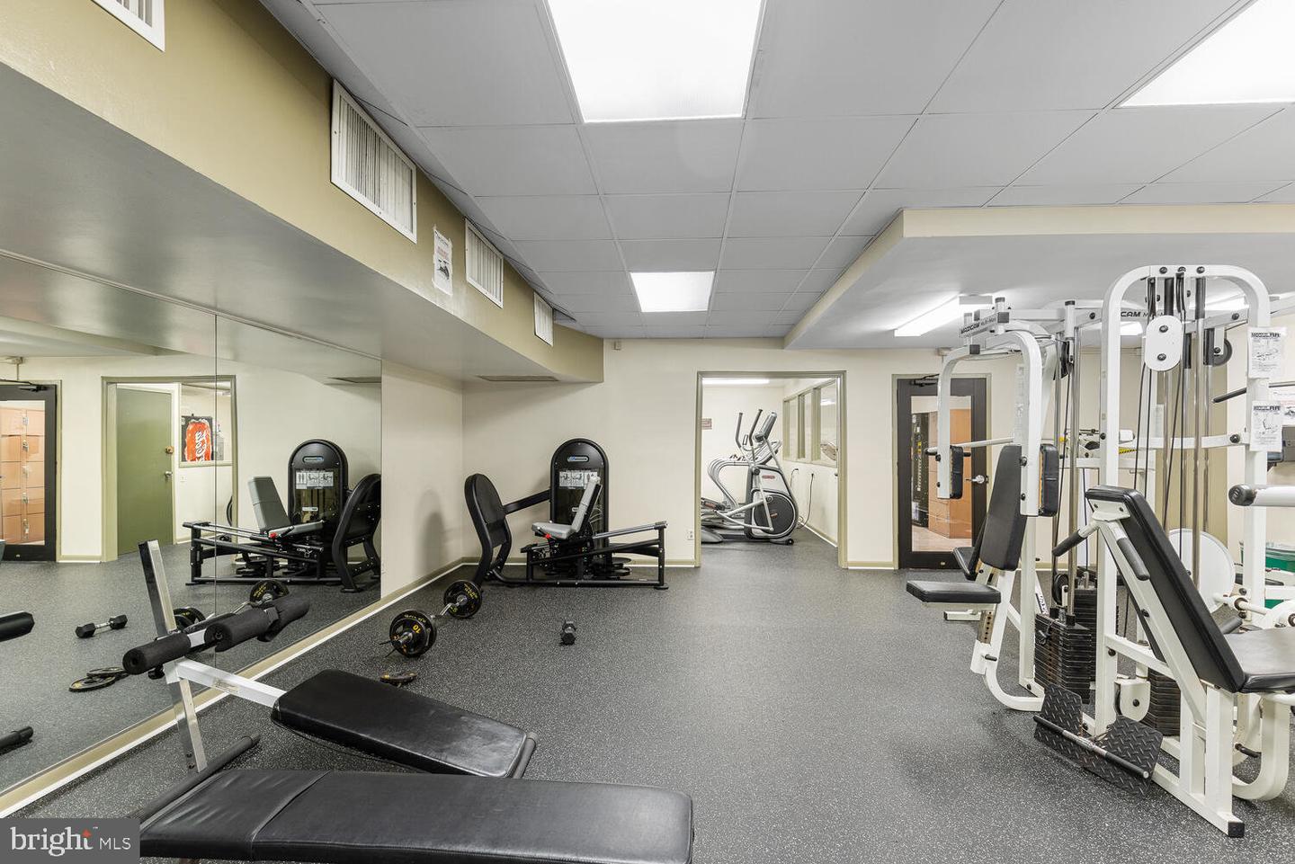 3100 S MANCHESTER ST #520, FALLS CHURCH, Virginia 22044, 1 Bedroom Bedrooms, ,1 BathroomBathrooms,Residential,For sale,3100 S MANCHESTER ST #520,VAFX2245144 MLS # VAFX2245144