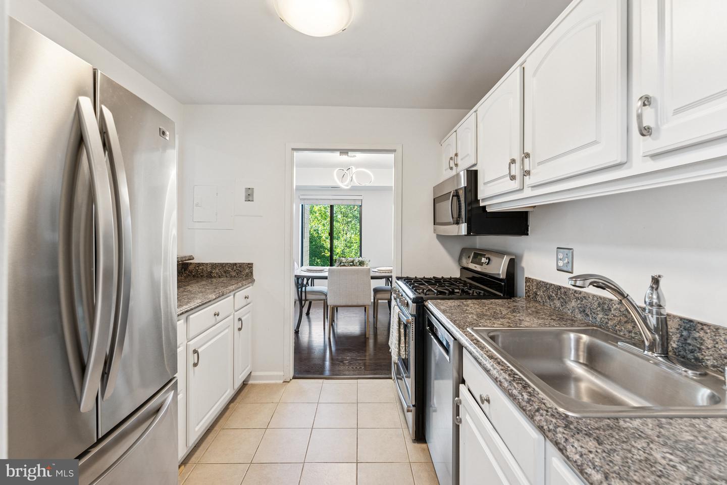 3100 S MANCHESTER ST #520, FALLS CHURCH, Virginia 22044, 1 Bedroom Bedrooms, ,1 BathroomBathrooms,Residential,For sale,3100 S MANCHESTER ST #520,VAFX2245144 MLS # VAFX2245144